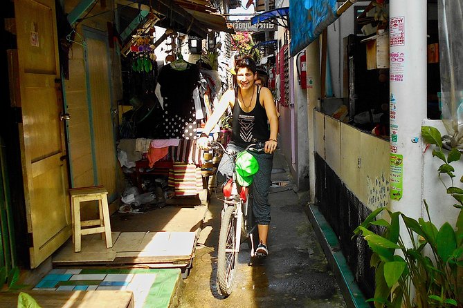 Bangkok Green Oasis 4-Hour Bike Tour with Boat Ride - Bang Krachao’s narrow paths and elevated routes