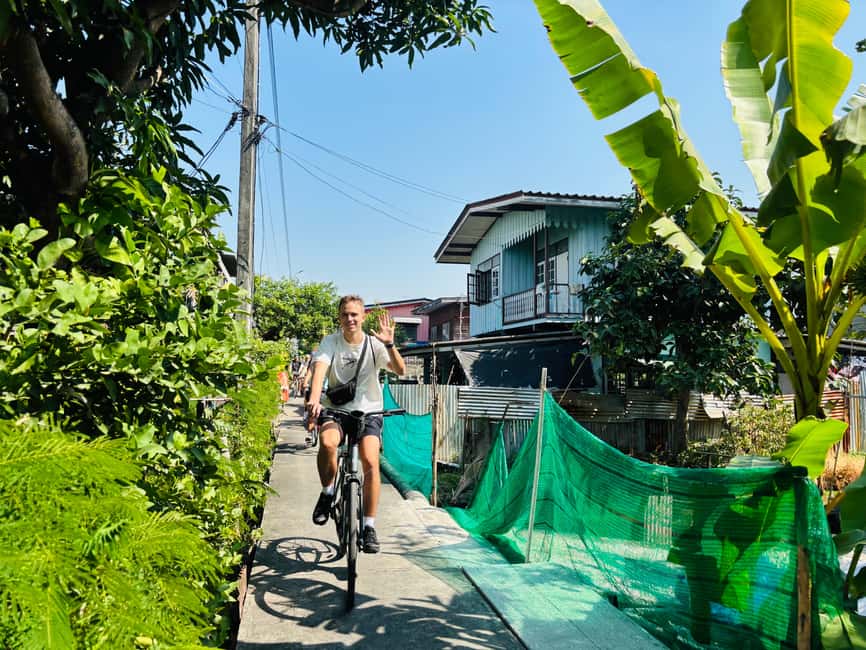 Bangkok: Temples, Canals & Local Life Bike Tour - Why the local encounters matter