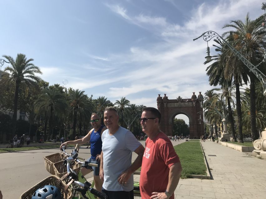 Barcelona: 2.5-Hour Bike or E-Bike Historical Tour - Why the e-bike option is worth considering