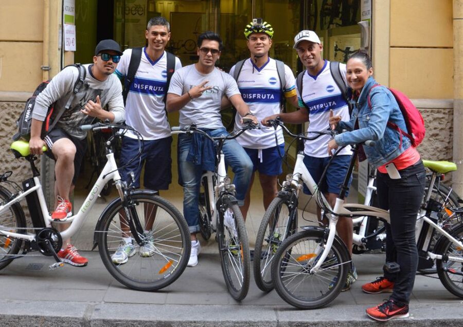 Barcelona: 4-Hour E-Bike Photography Tour - Arc de Triomf and the Citadel