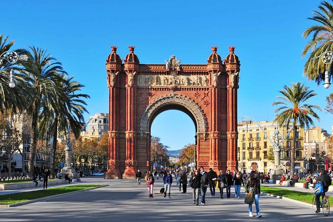 Barcelona Bike Highlights & Sagrada Familia Small Group Tour - Is the tour good value?