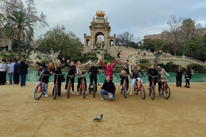 Barcelona: Bike or eBike Tour, Top Sights & Local Insights - Classic bike or e-bike?