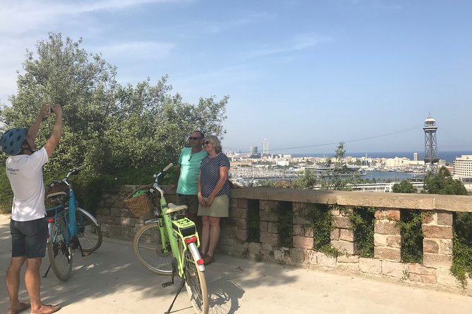 Barcelona E-Bike Guided Tour with Montjuic Hill - Bikes, comfort, and family details