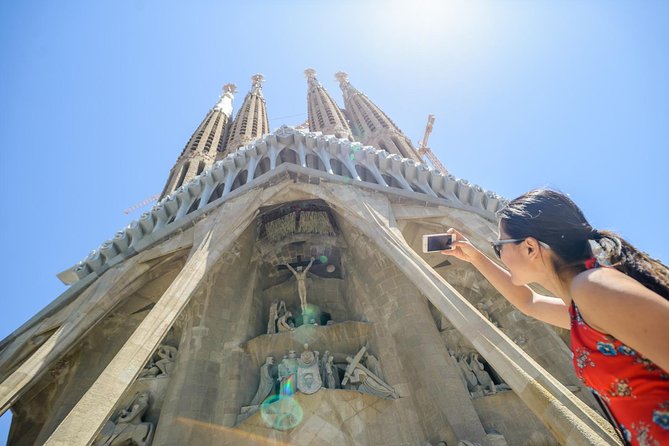 Barcelona e-Bike Tour: Gaudí & Old Town Small Group - Is $38.70 good value?