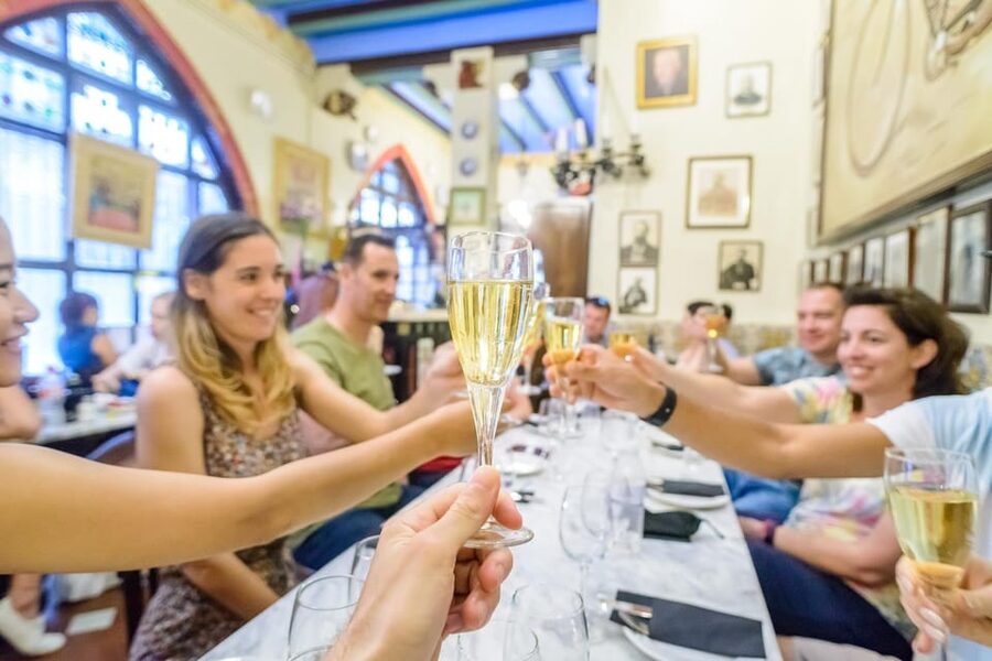 Barcelona eBike Tour with Wine and Tapas Experience - The useful details at a glance