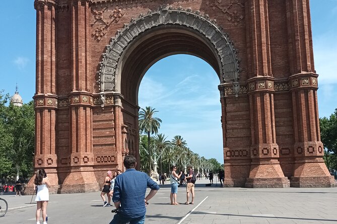 Barcelona Highlights Bike Tour - The Olympic waterfront and Barceloneta