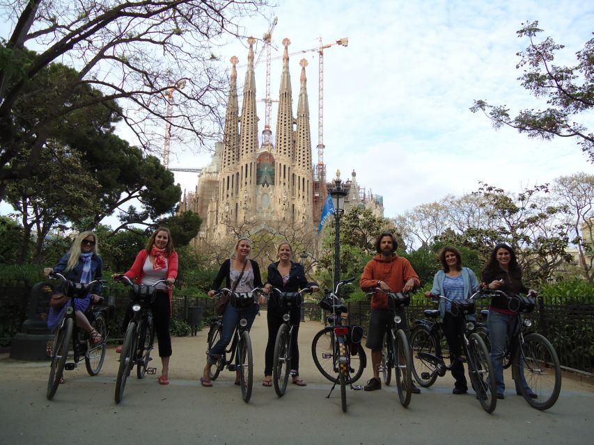 Barcelona Highlights Bike Tour: Cycle along the beach! - Sagrada Família and La Monumental