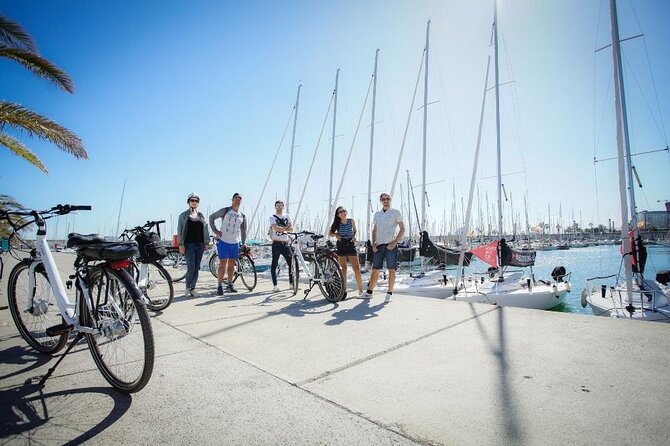 Barcelona Off The Beaten Track 4h Bike Tour - Why this four-hour route works for first-time visitors