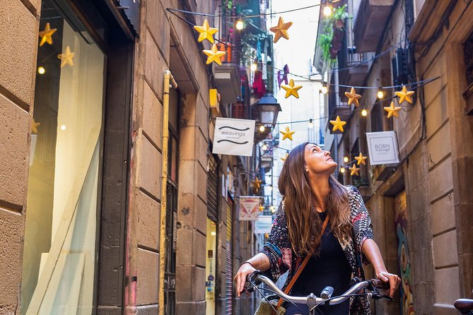 Barcelona Off the Beaten Track Bike Tour - El Born starts with Gothic stone and medieval lanes