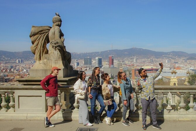 Barcelona Photo Highlights eBike Small Group Tour - Columbus Monument and the foot of La Rambla