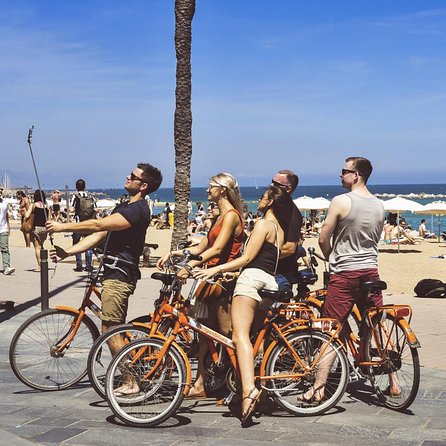 Barcelona Private Bike/eBike Tour & Sagrada Familia Tickets - Plaça de Catalunya and the Gothic Center