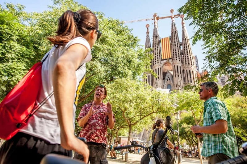 Barcelona: Private Group Bike Tour - Port Olimpic and the Barcelona beaches