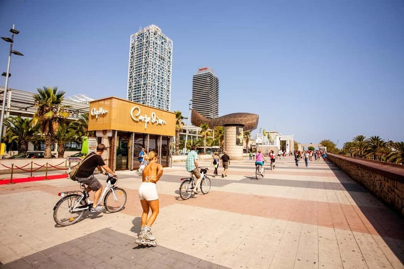 Barcelona: Private Group Bike Tour - The optional Sagrada Familia arrangement