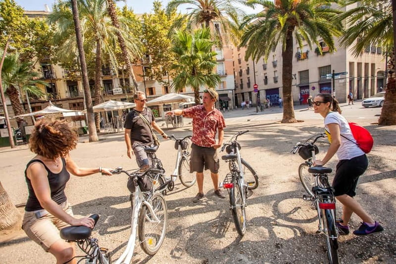 Barcelona: Private Group Bike Tour - Starting at Carrer dels Escudellers