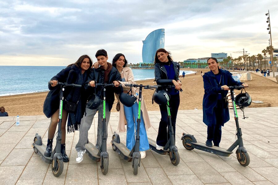 Barcelona: Sagrada Familia Electric Scooter or Bike Tour - Key details before you book