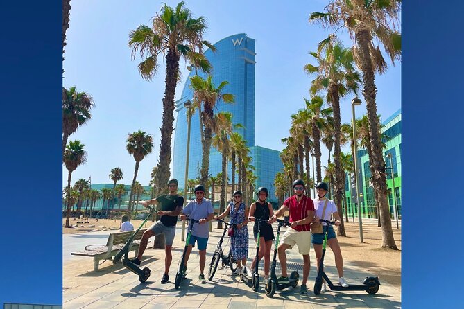 Barcelona Sagrada familia Electric Scooter or E-Bike Tour - Guide quality and the group experience