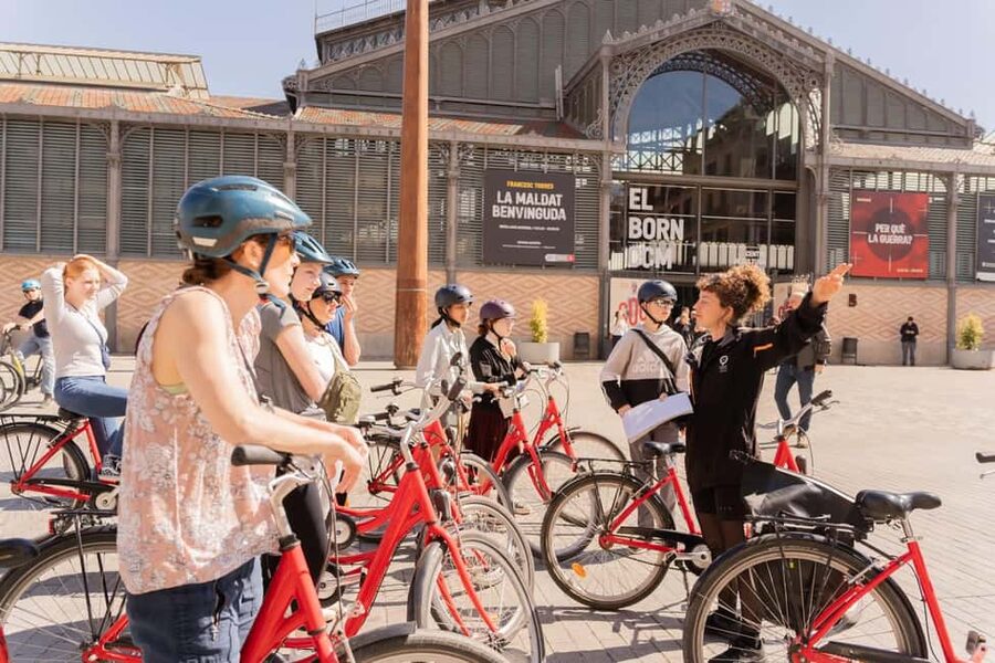 Barcelona: Sagrada Familia or City Tour by Bike or eBike - Meeting at Plaça de Sant Agustí Vell