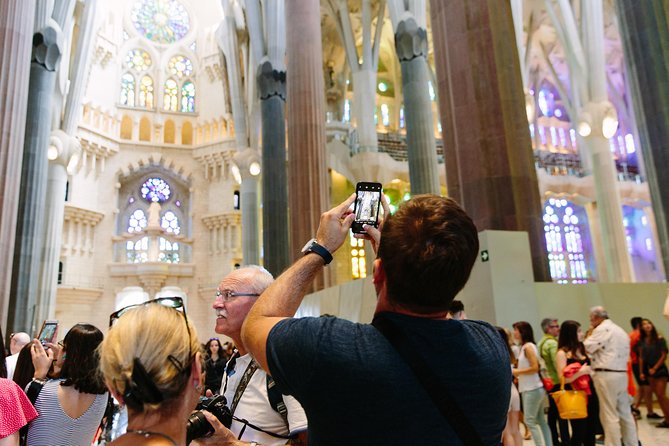 Barcelona: Wonders of Gaudi Bike Tour - Sagrada Familia and the tour’s main ticket advantage