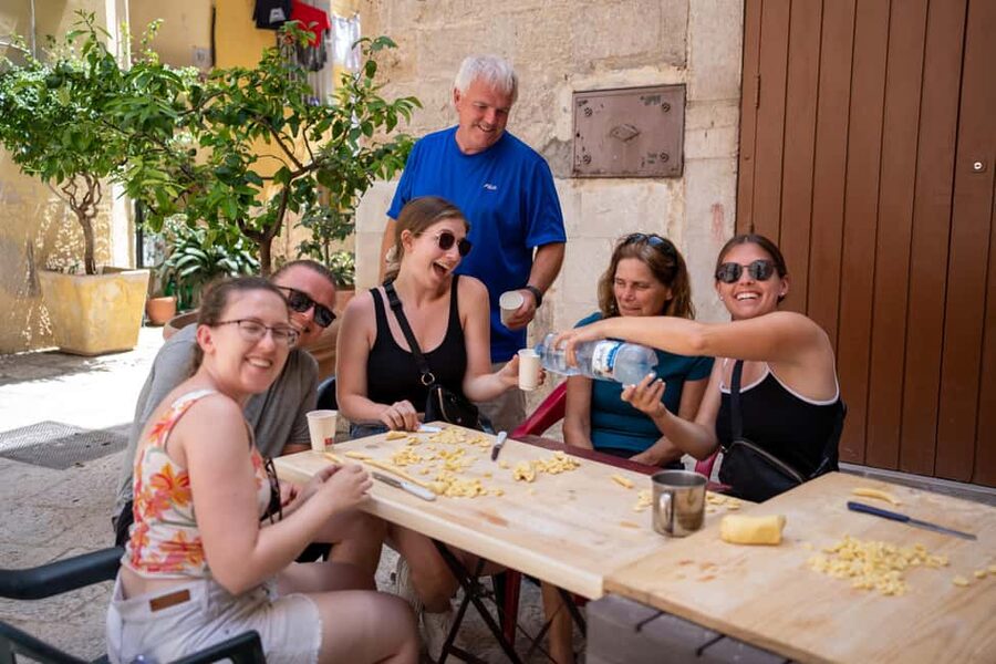 Bari: Bike Tour & Pasta Making Experience - Key points at a glance