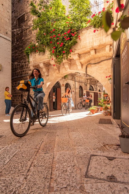 Bari: City Highlights Guided Bike Tour - Bari Vecchia and the pasta lanes