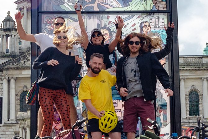 Belfast Bike Tours - Kelly’s Cellars and Belfast City Hall