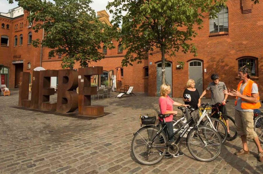 Berlin: 48-Hour or 72-Hour Bike Rental - What comes with the bicycle