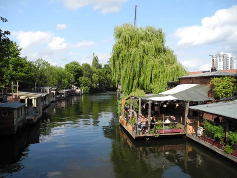 Berlin: Experience the Alternative Kreuzberg on a Bike Tour - Kottbusser Tor, Rio-Reiser-Platz, and Künstlerhaus Bethanien