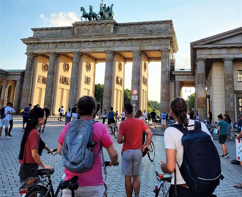 Berlin: From East to West & Wall Tour by Bike with a Guide - Volkspark Friedrichshain and its wartime remains