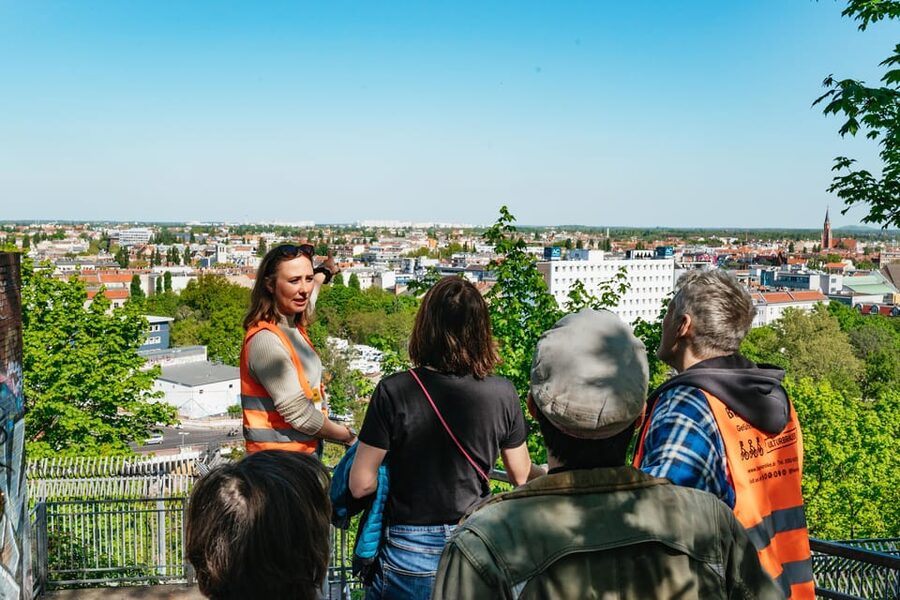 Berlin: Green City Guided Bike Tour - Mauerpark and the city’s changing identity