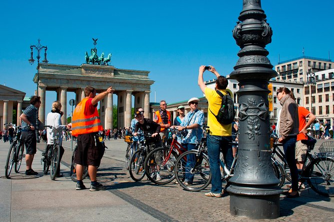 Berlin Highlights Sightseeing Bike Tour in Small Groups - Berlin Wall Memorial: history with physical reminders