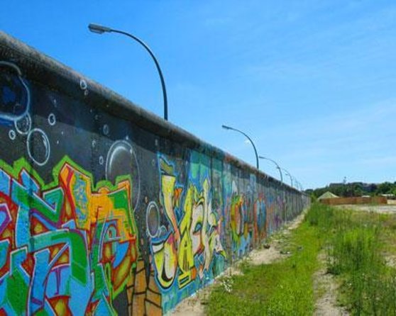 Berlin: Private Bike Tour of the Berlin Wall and Third Reich - Key points at a glance