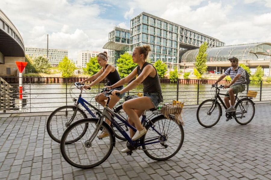 Berlin: Sights and Highlights Bike Tour with a Local Guide - Museum Island and the route through Berlin’s center