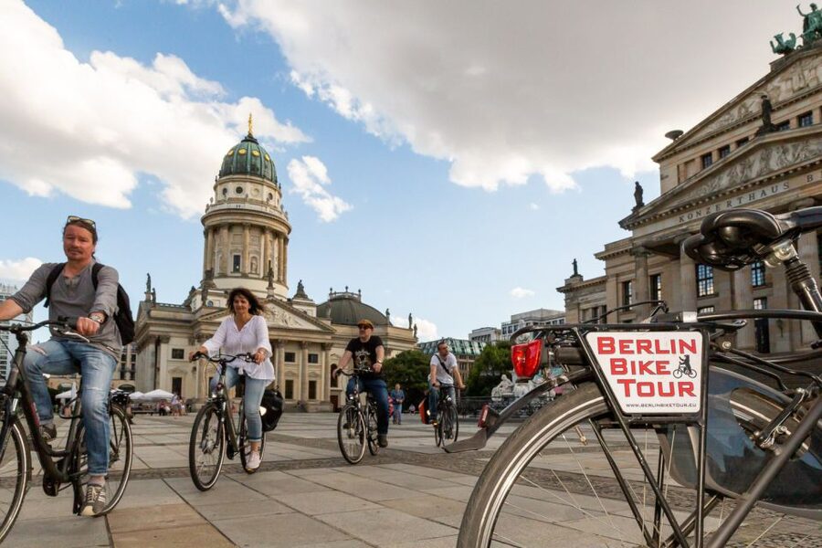 Berlin: Small Group Bike Tour Through City Center - The Reichstag and Berlin’s reunited government quarter