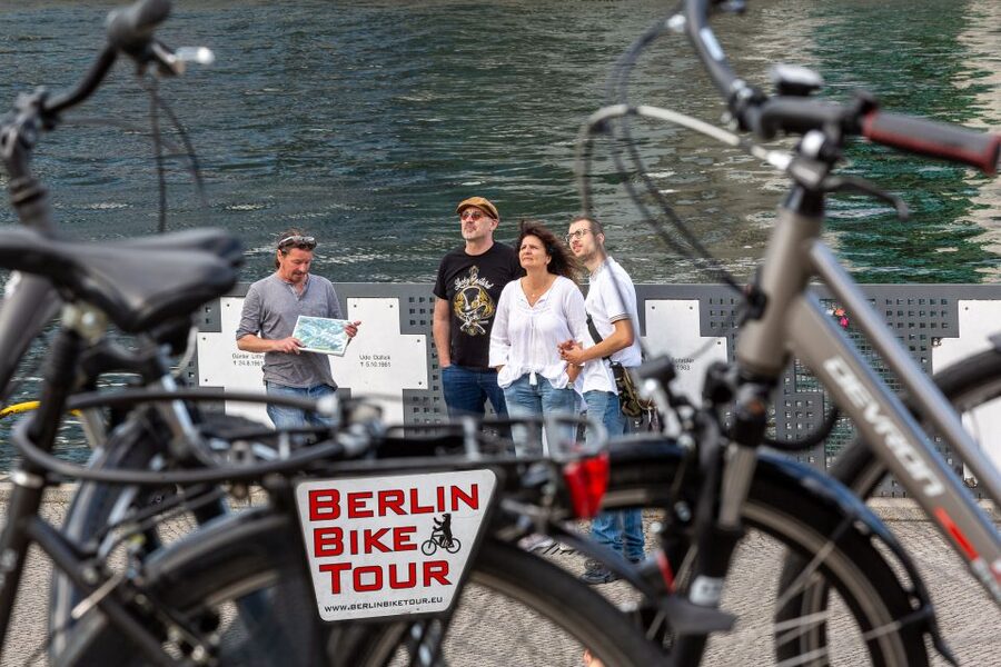 Berlin Wall History Small Group Cycling Tour - Why a bicycle is the right way to see the Berlin Wall