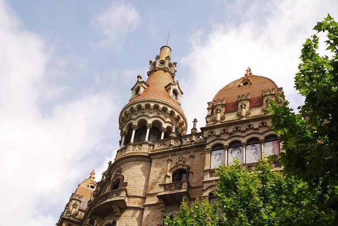 Best of Barcelona Highlights Bike Tour in Small-Group or Private tour - Key points to know before booking