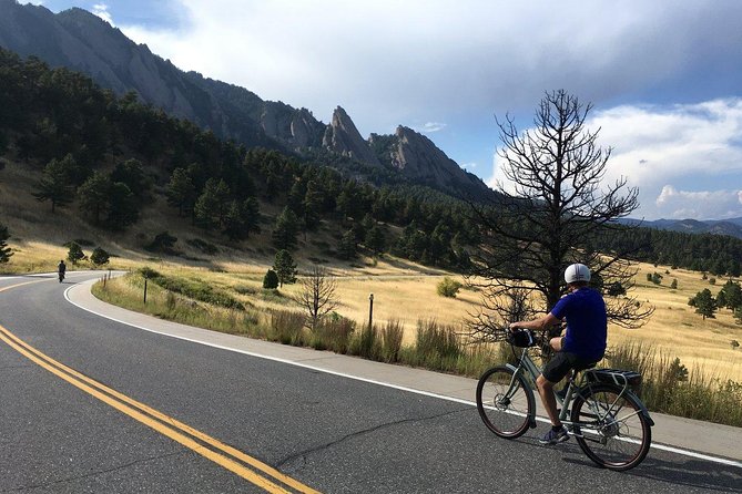 Best of Boulder E-Bike Tour - Quiet streets and the mountaintop research facility