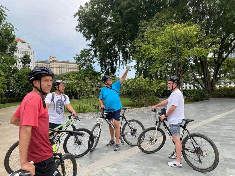 Best of Kuching: Heritage & Kampong Bike Tour - What the $60 price really covers