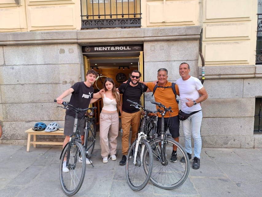 Best of Madrid: 3-Hour Guided Bike Tour in Small Groups - Plaza Mayor and the old Habsburg center