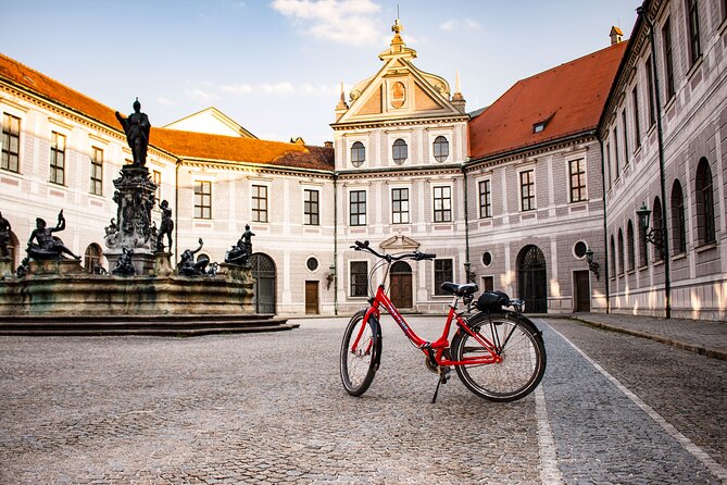 Best of Munich Electric Bike Tour - Munich’s difficult 20th-century story