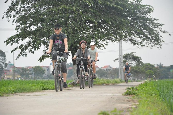 Bicycle Tours Hanoi: Full Day Bicycle Tour Hanoi Countryside - Five hours around Dong Anh, farms, and Red River villages