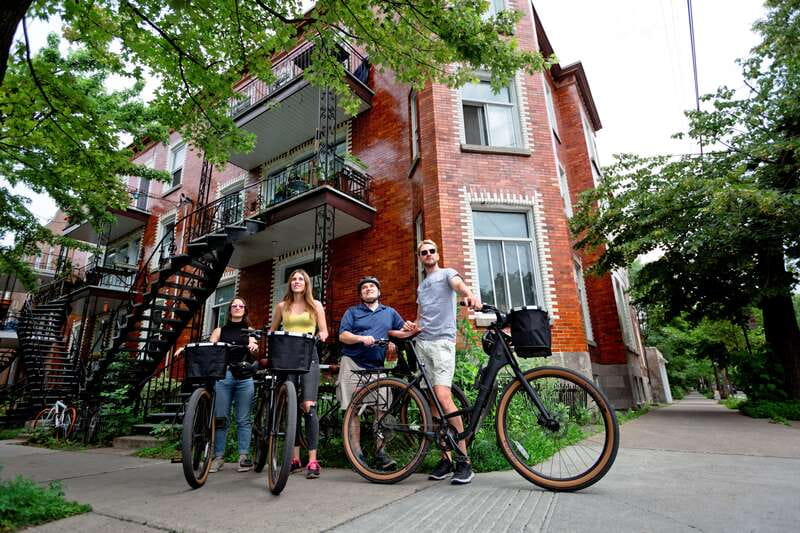 Bike/E-bike tour Plateau,MileEnd, Jean-Talon Market by Fitz - Mile End and the Montreal bagel connection