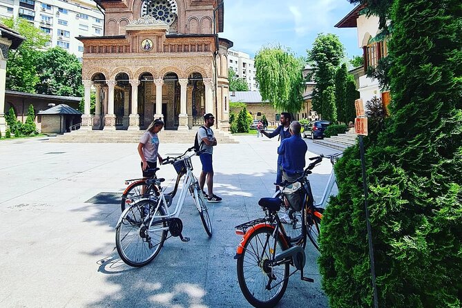 Bike Rentals - Exploring Bărăția and Curtea Veche
