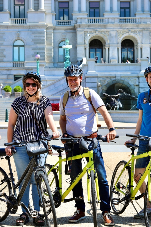 Bike Tour: Capitol Hill, Lincoln Memorial, National Mall - Riding the National Mall past the Smithsonian museums