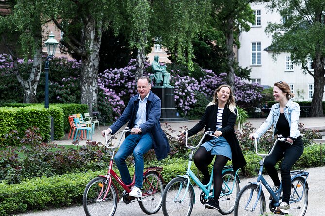 Bike Tour Copenhagen. Private Guide, Concierge Service, Small Grp - Kastellet and the harbor side