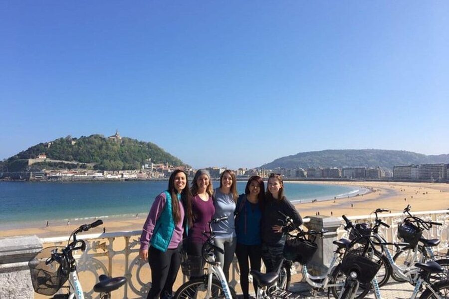 Bike Tour in San Sebastian - Along La Concha and the city’s grand central sights