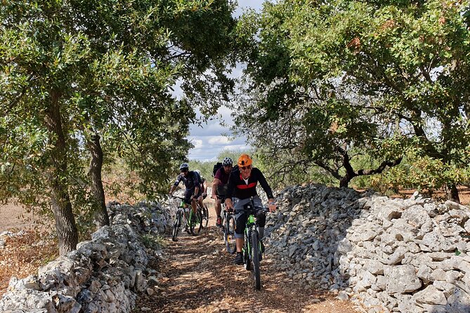 Bike Tour in the Alta Murgia National Park (Pulo of Altamura) - Meeting Filippo at Altamura-Pescariello