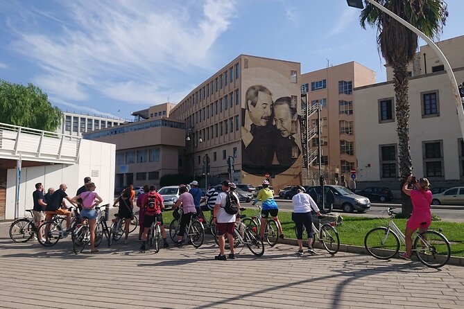 Bike tour of the historic center of Palermo with tasting - Piazza Pretoria and Quattro Canti: Palermo’s grand center