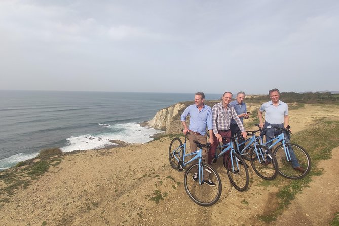 Bike tour with Pintxos & Drinks in Getxo (Scenic Bilbao Seaside) - Pintxos, drinks, and a local pause