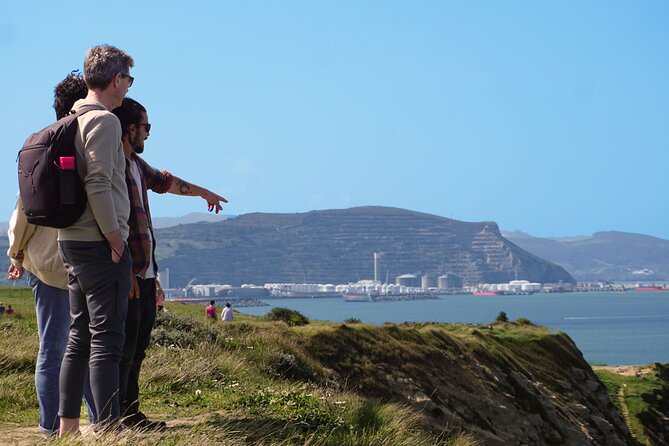 Bike tour with Pintxos & Drinks in Getxo (Scenic Bilbao Seaside) - What the guide adds to the morning