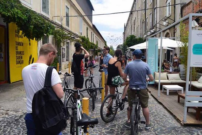 Bike Tours Lisbon - Center of Lisbon to Belém - Pink Street and the ride back